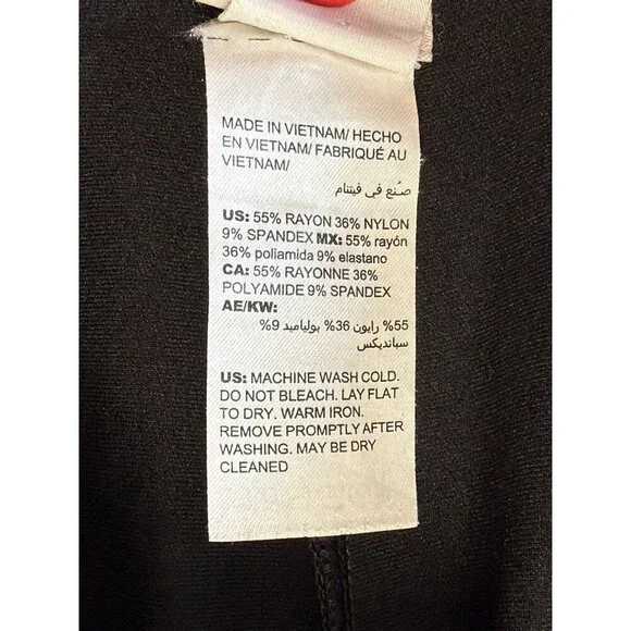 Chicos Travelers Womens Cropped Pants~Size 2R (L/12)~Black Stretch L10 42 - Picture 13 of 13